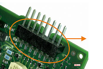 Schadhafter Elektronikstecker aus PA6/GF30